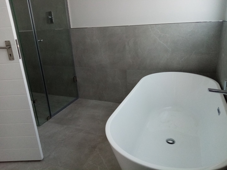 4 Bedroom Property for Sale in Sandown Western Cape